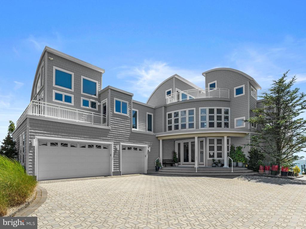 Capstan Dr, Forked River, NJ 08731
