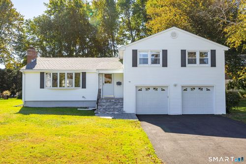 99 Fuller Dr, West Hartford, CT, 06117-1315 | Card Image