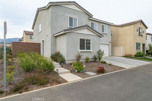 1072 Rockcress Ln, Banning, CA, 92220-1260 | Card Image