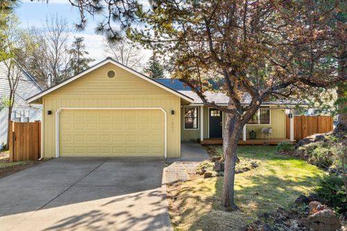 1602 Ne 5th St, Bend, OR, 97701-4237 | Card Image