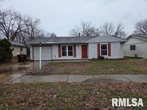 5820 N Frostwood Pkwy, Peoria, IL, 61615-2834 | Card Image