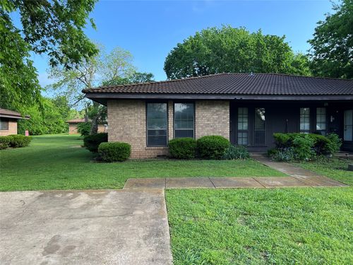 b-411 W Pelton Street, Sherman, TX, 75092 | Card Image