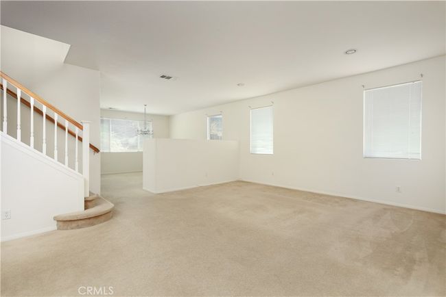 7556 W Avenue L11, House other with 5 bedrooms, 3 bathrooms and 2 parking in Lancaster CA | Image 4