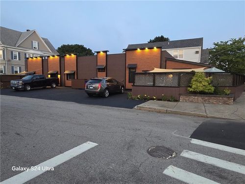2-609 Armistice Boulevard, Pawtucket, RI, 02861 | Card Image