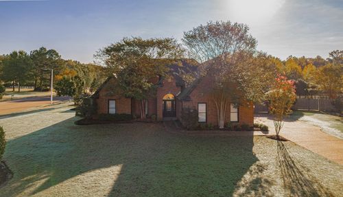 564 Fern Meadow Cv, Cordova, TN, 38018-7714 | Card Image