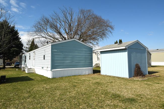 23 Walnut St, Home with 3 bedrooms, 2 bathrooms and 2 parking in Minooka IL | Image 21