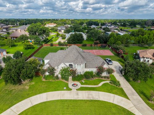 1904 Stonegrove Ct, Pearland, TX, 77581-6620 | Card Image