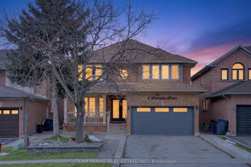 8 Deerglen Drive, Brampton, ON, L6R1M1 | Card Image