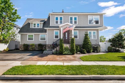 2968 Islip Court, Hempstead, NY, 11793 | Card Image