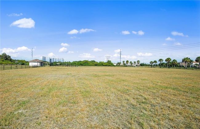 1661 Lake Jessup Cir, Townhouse with 3 bedrooms, 3 bathrooms and 1 parking in CAPE CORAL FL | Image 35