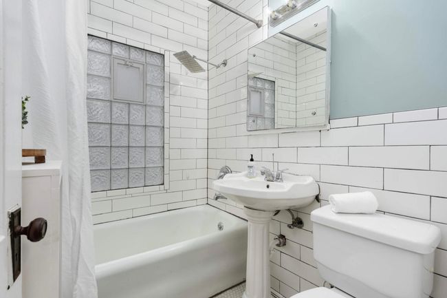 Updated main level, full bath | Image 13