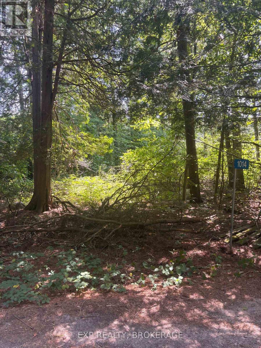 Land in Frontenac (Frontenac Centre)