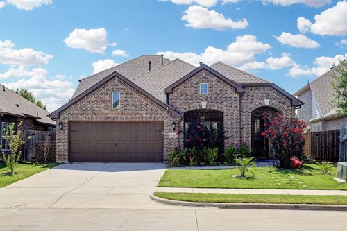 9501 Meadowpark Dr, Argyle, TX, 76226-4296 | Card Image
