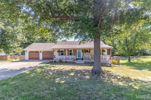 825 Albert St, Dexter, MO, 63841-2419 | Card Image