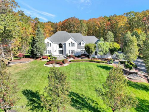16 Molsbury Ln, Millstone Township, NJ, 08510-8763 | Card Image