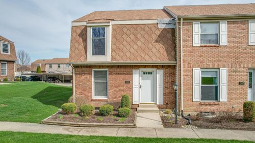 1399 Long Island Ct, Beavercreek, OH, 45434-6961 | Card Image