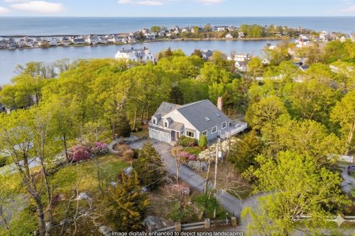 32 Howe Rd, Cohasset, MA, 02025-1009 | Card Image