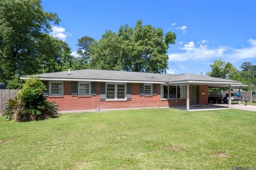 809 Poplar St, Denham Springs, LA, 70726-3009 | Card Image