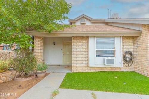 5933 Sinclair Street, El Paso, TX, 79924 | Card Image