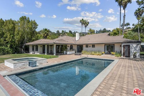 405 Evelyn Pl, Beverly Hills, CA, 90210-1835 | Card Image