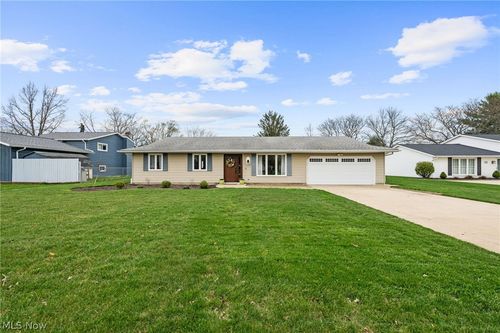 20768 White Bark Dr, Strongsville, OH, 44149-5648 | Card Image