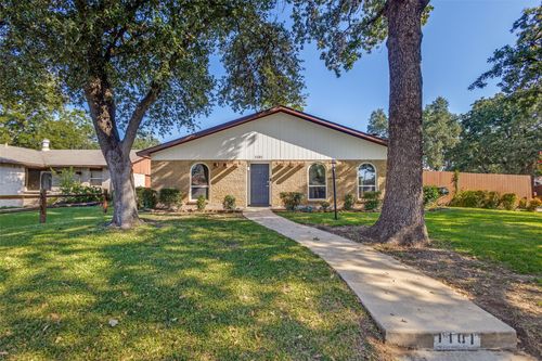 1101 Winterwood Dr, Lewisville, TX, 75067-5037 | Card Image