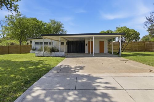 4913 Eldorado Dr, North Richland Hills, TX, 76180-7229 | Card Image