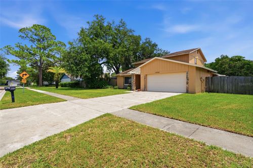 15806 Pennington Rd, TAMPA, FL, 33624-1581 | Card Image