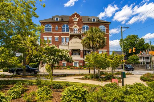 apt-5-55 Ashley Ave, Charleston, SC, 29401-1269 | Card Image