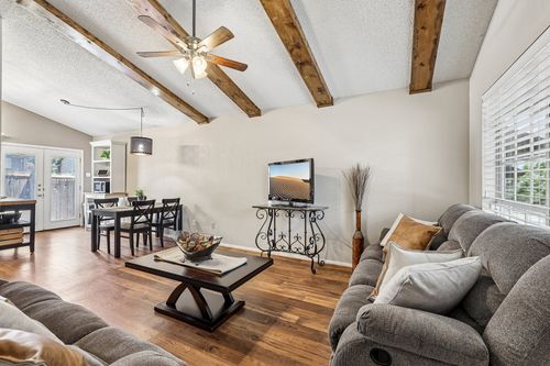 184-1015 Yager Lane, Austin, TX, 78753 | Card Image