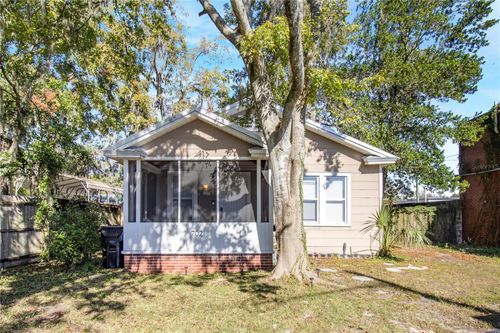 702 Nw 2nd Ave, GAINESVILLE, FL, 32601-5147 | Card Image