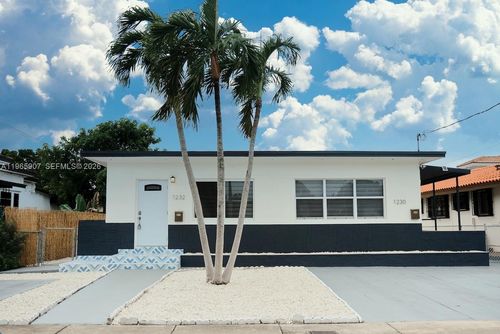 1232 Sw 30th Pl, Miami, FL, 33135-4735 | Card Image
