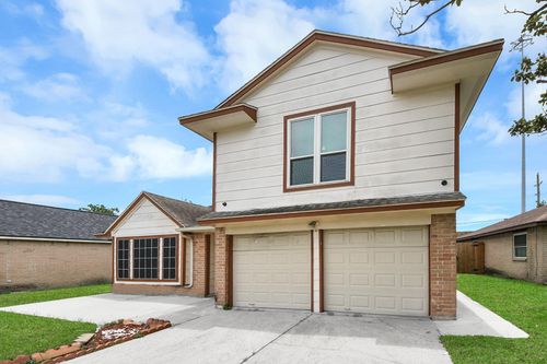 13507 White Cliff Dr, Houston, TX, 77065-3771 | Card Image