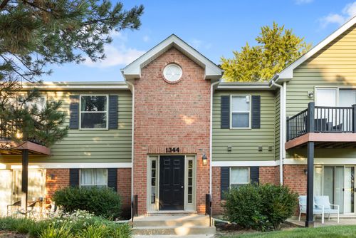 201-1344 Mc Dowell Rd, Naperville, IL, 60563-1170 | Card Image