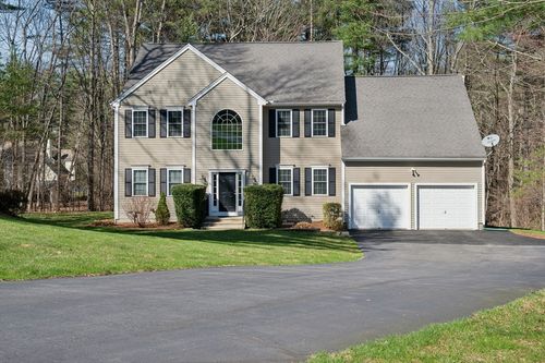 320 Lincoln Cir, Northbridge, MA, 01534-2010 | Card Image