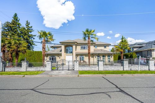 4391 Stonecrop Ave, Richmond, BC, V7C1L6 | Card Image