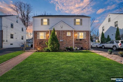 590 North St, Teaneck, NJ, 07666-1647 | Card Image