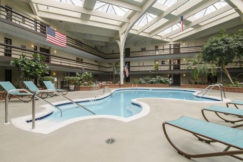 108-5200 S Tuckaway Boulevard, Milwaukee, WI, 53221 | Card Image