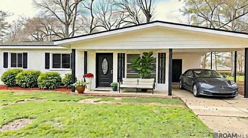 11008 Chalice Dr, Baton Rouge, LA, 70815-1938 | Card Image