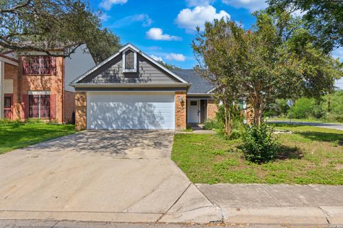 7002 Quail Wilde, San Antonio, TX, 78250-6519 | Card Image