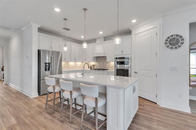 10724 Spring Tide Way, House other with 3 bedrooms, 3 bathrooms and null parking in Parrish FL | Image 4
