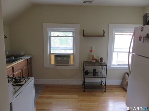 3rd-flr-110 Lawrence Street, New Haven, CT, 06511 | Card Image