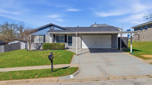 18 166th East Ave, Tulsa, OK, 74108-1734 | Card Image