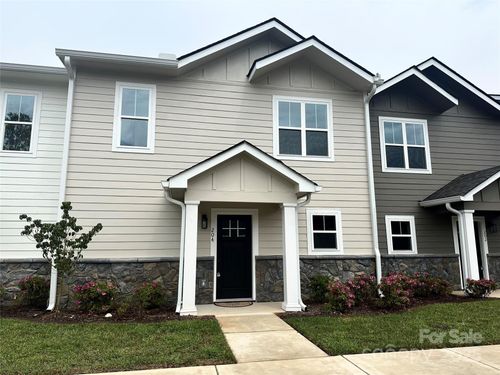 204 Beacon Ave, Morganton, NC, 28655 | Card Image