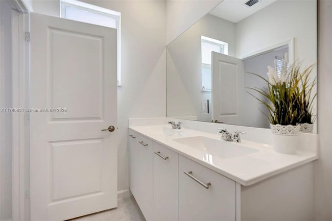 2455 Nw 119 Th Ter, Home with 3 bedrooms, 3 bathrooms and null parking in Miami FL | Image 23