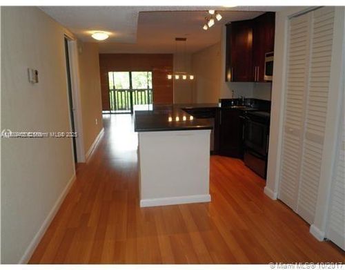 apt-209-1021 Mockingbird Ln, Plantation, FL, 33324-3415 | Card Image