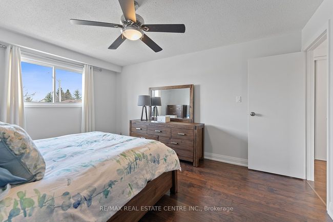82 Simmons Blvd, House other with 3 bedrooms, 2 bathrooms and 4 parking in Brampton ON | Image 23