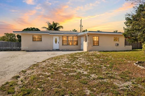 1-2001 Ne 1st Ave, Pompano Beach, FL, 33060 | Card Image