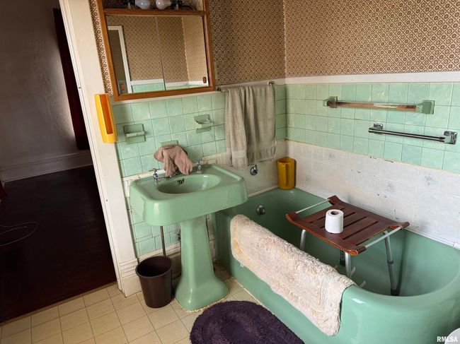 608 E Main St, House other with 2 bedrooms, 1 bathrooms and null parking in Havana IL | Image 11