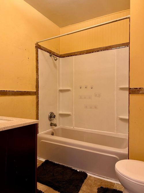 619 Lane St, North Judson, IN, 46366-1229 | Card Image